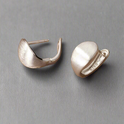 Csiszolt hatású ezüst fülbevaló - Eyla Jewelry