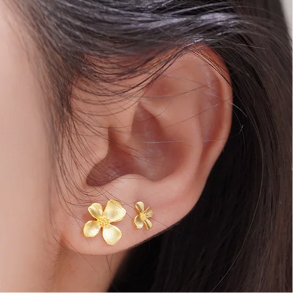 Virágos aranyozott ezüst fülbevaló - Eyla Jewelry