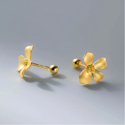 Virágos aranyozott ezüst fülbevaló - Eyla Jewelry