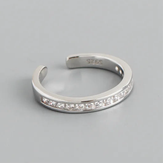 Ragyogó sor ezüst gyűrű - Eyla Jewelry