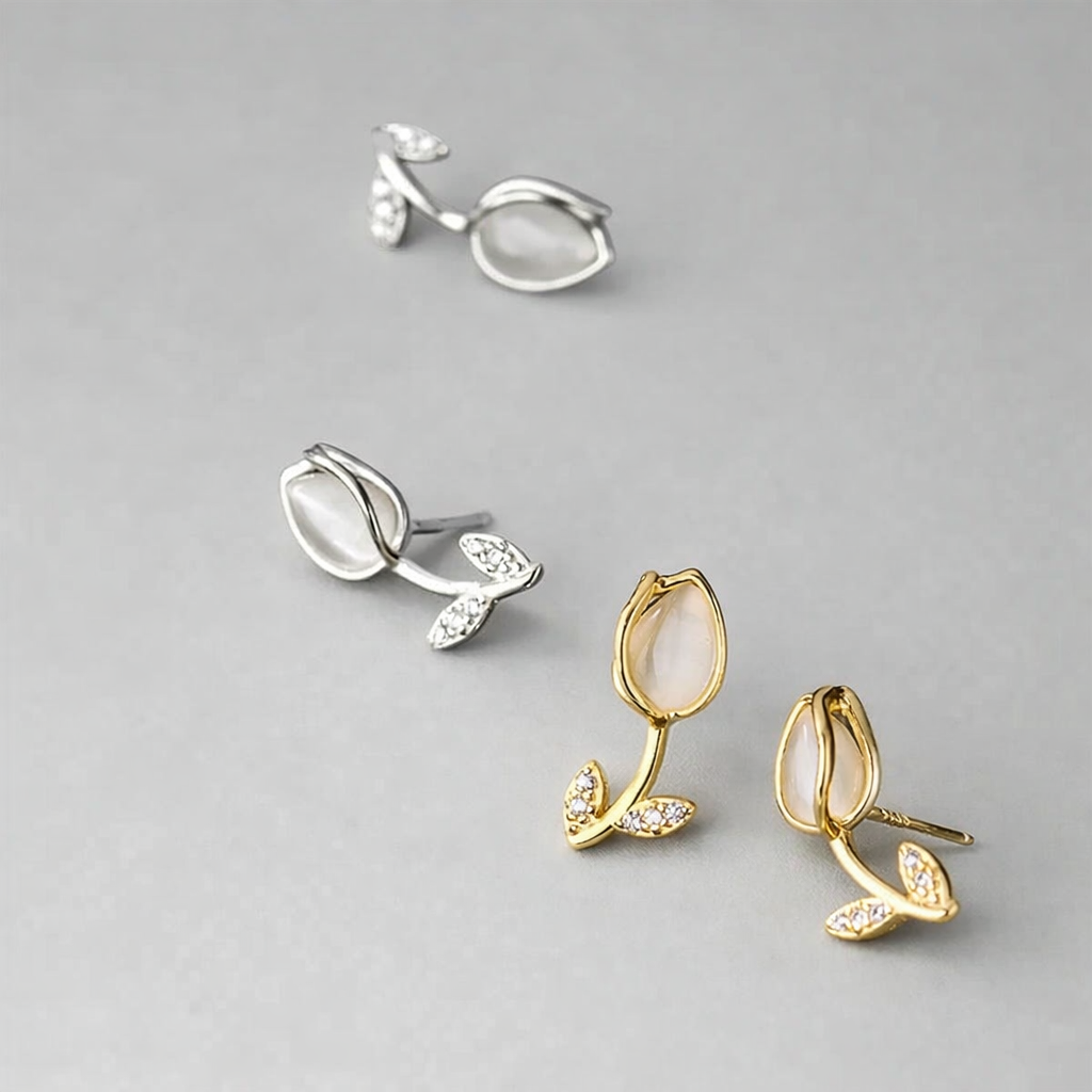 Különleges tulipános ezüst fülbevaló