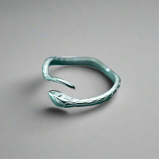 Sikló ezüst gyűrű - Eyla Jewelry