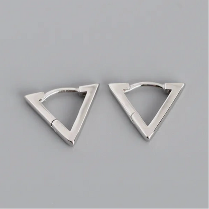 Háromszög alakú ezüst fülbevaló - Eyla Jewelry