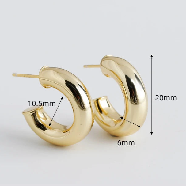 Minimalista C profilú ezüst fülbevaló - Eyla Jewelry