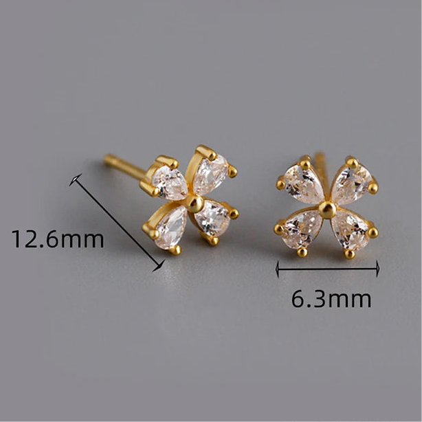 Négyágú virágos ezüst fülbevaló - Eyla Jewelry