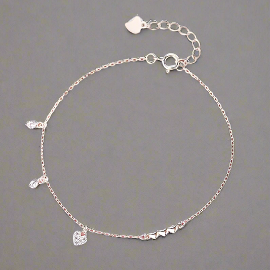 Letisztult szivecskés ezüst karkötő - Eyla Jewelry