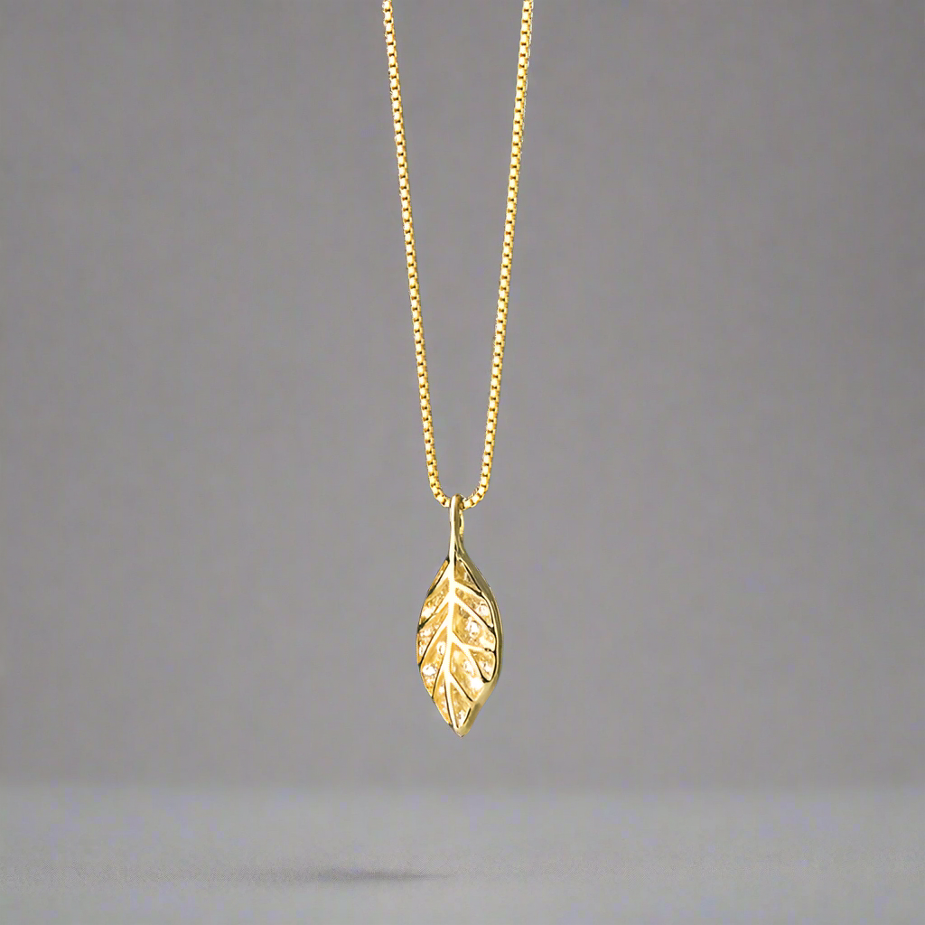 Madártoll aranyozott ezüst nyaklánc - Eyla Jewelry