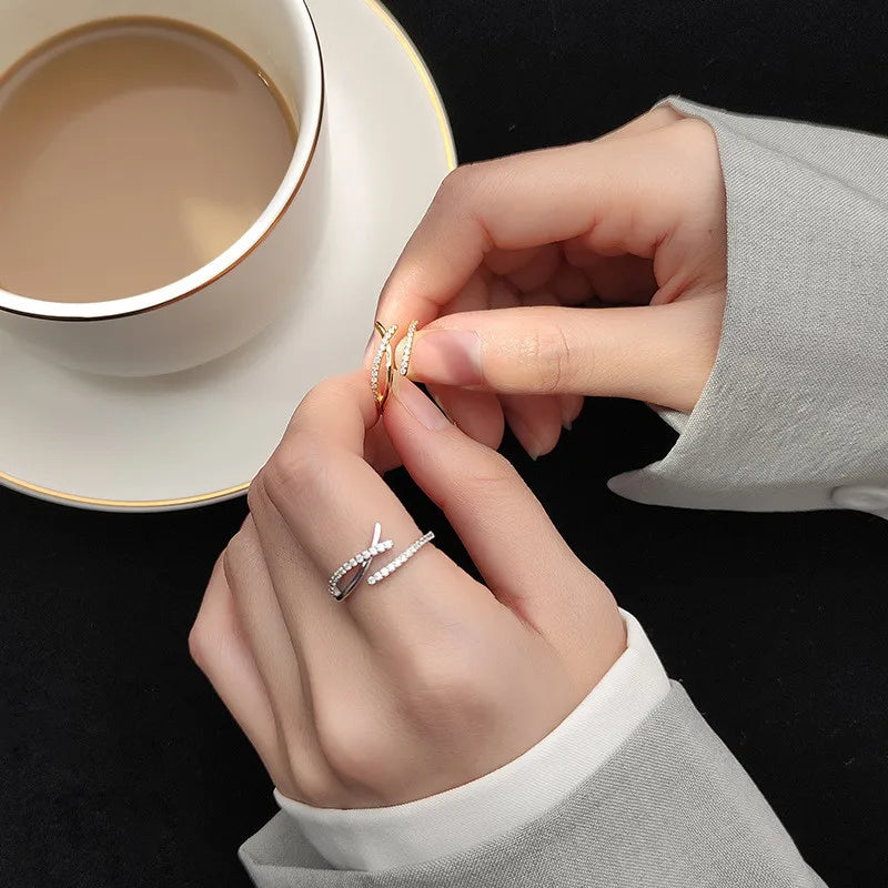 Hullám hatású ezüst gyűrű - Eyla Jewelry