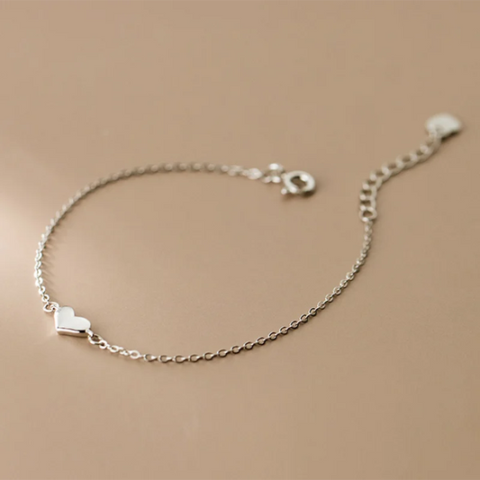 Minimalista szivecskés ezüst karkötő - Eyla Jewelry