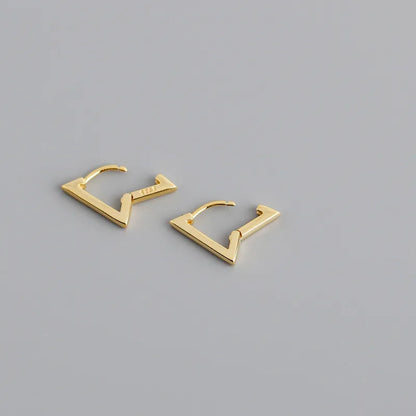 Háromszög alakú ezüst fülbevaló - Eyla Jewelry