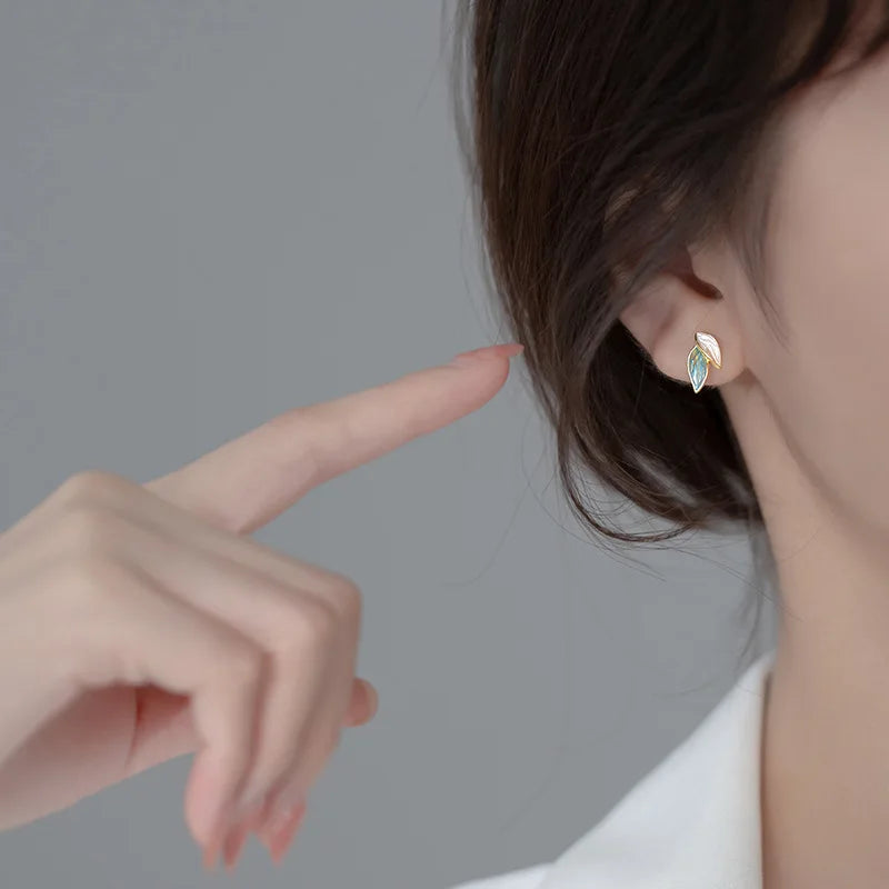 Kicsi falevél ezüst fülbevaló - Eyla Jewelry