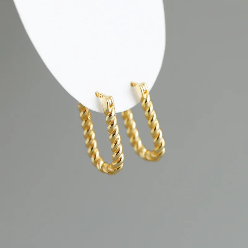 Csavart ovális ezüst fülbevaló - Eyla Jewelry