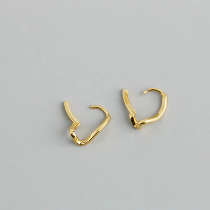 Minimalista csavart ezüst fülbevaló - Eyla Jewelry