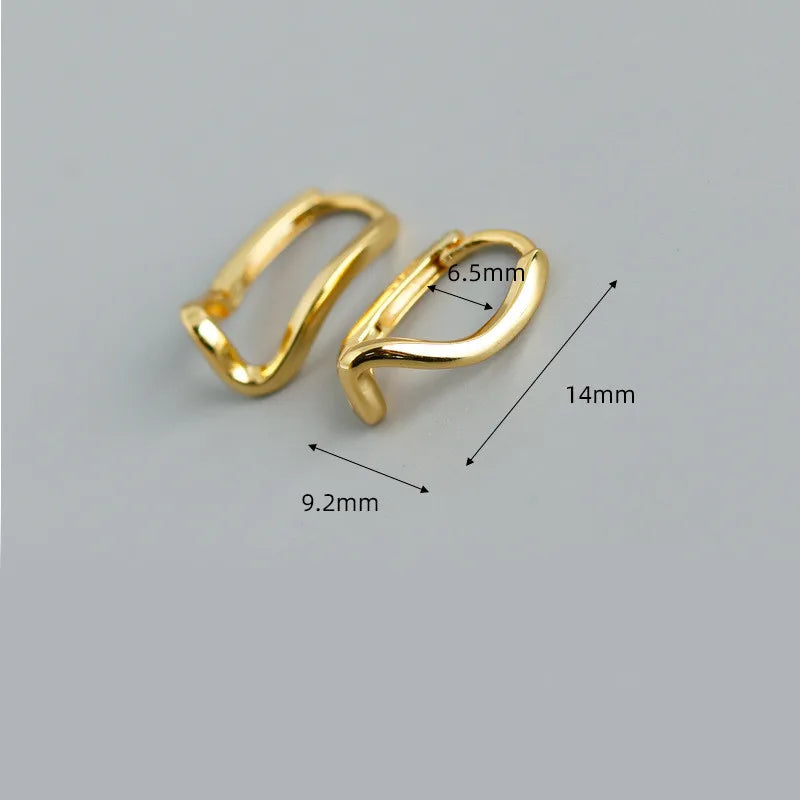 Minimalista csavart ezüst fülbevaló - Eyla Jewelry