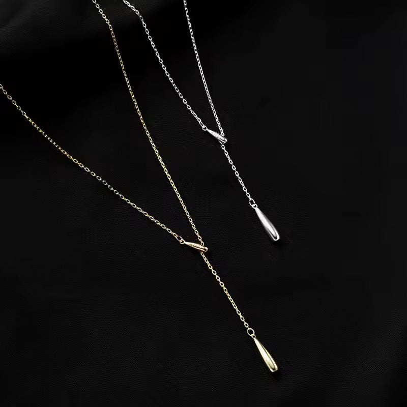 Csepp formájú ezüst nyaklánc