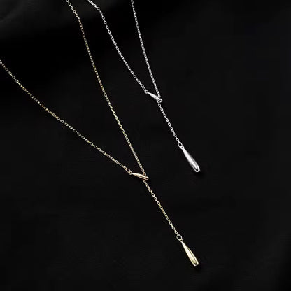 Csepp formájú ezüst nyaklánc