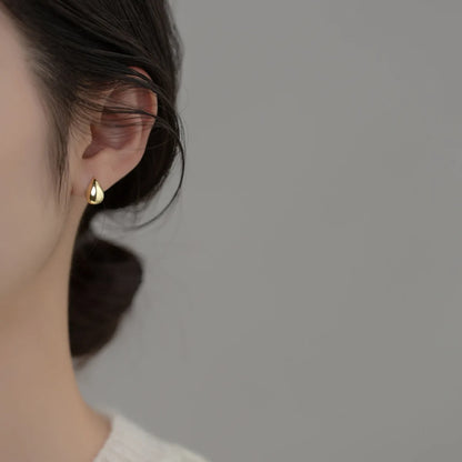 Vízcsepp formájú ezüst fülbevaló