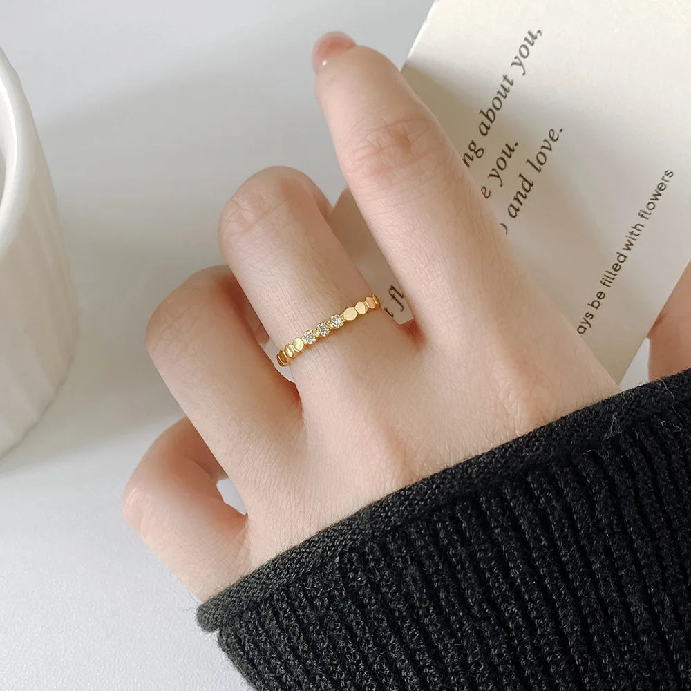 Letisztult ragyogás ezüst gyűrű - Eyla Jewelry