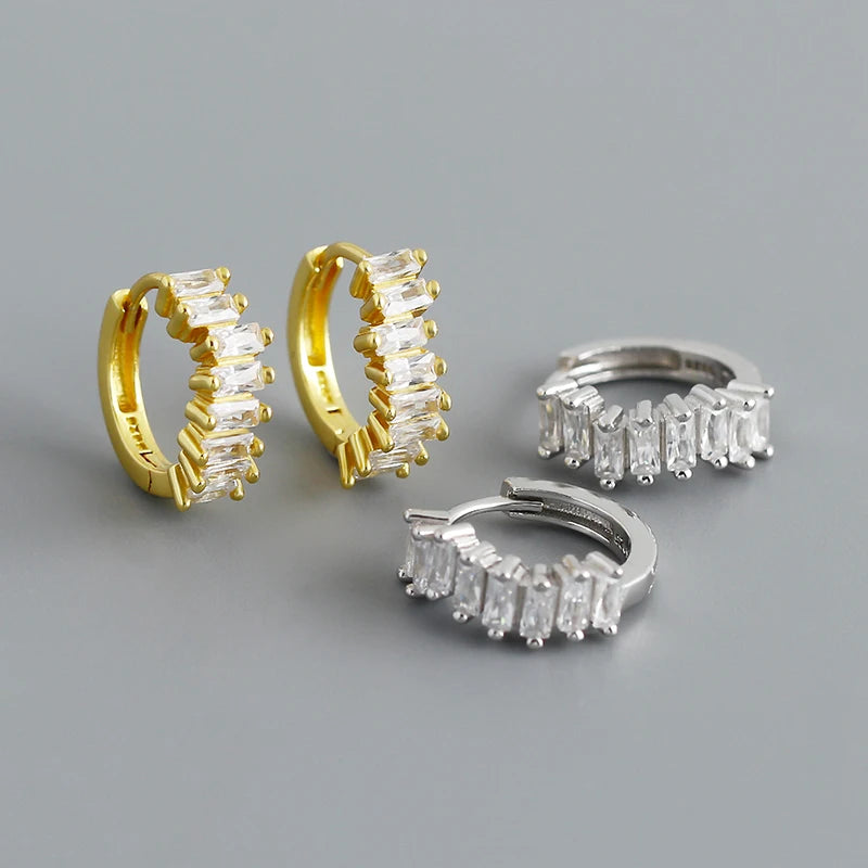 Hullámzó kristályos ezüst fülbevaló - Eyla Jewelry