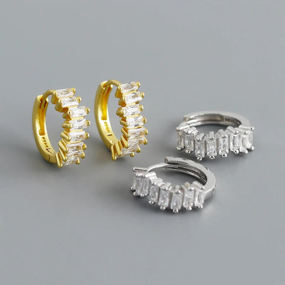 Hullámzó kristályos ezüst fülbevaló - Eyla Jewelry