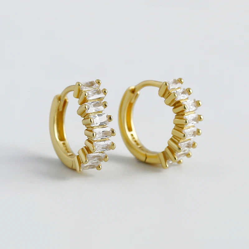 Hullámzó kristályos ezüst fülbevaló - Eyla Jewelry