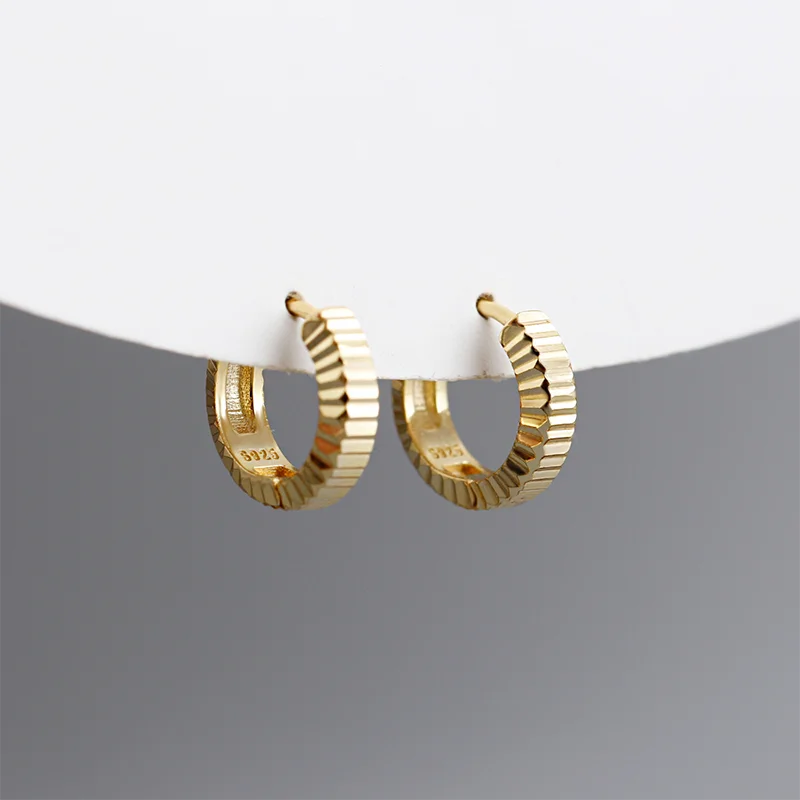 Barázdált ezüst fülbevaló - Eyla Jewelry