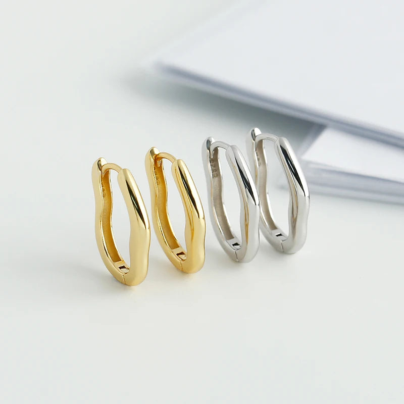 Hullámzó ezüst karika-fülbevaló - Eyla Jewelry