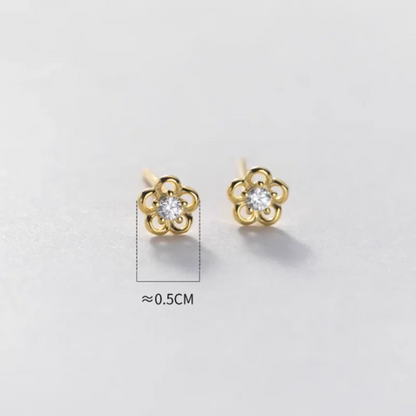 Kristályos virág aranyozott ezüst fülbevaló