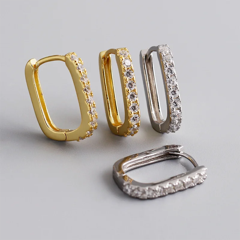 Ragyogó ovális ezüst fülbevaló - Eyla Jewelry