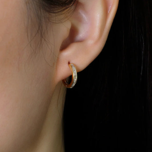 Fehérlő ragyogás ezüst fülbevaló