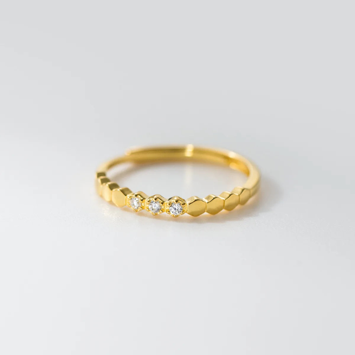 Letisztult ragyogás ezüst gyűrű - Eyla Jewelry