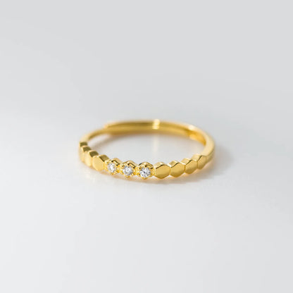 Letisztult ragyogás ezüst gyűrű - Eyla Jewelry