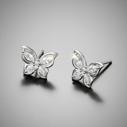 Kicsi pillangós ezüst fülbevaló
