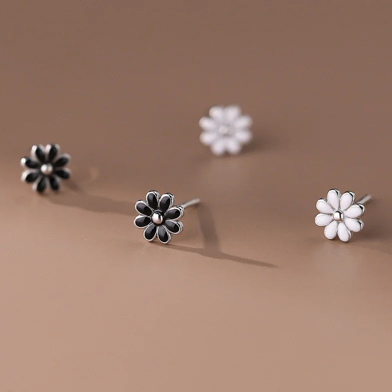 Különleges virágos kerámia ezüst fülbevaló