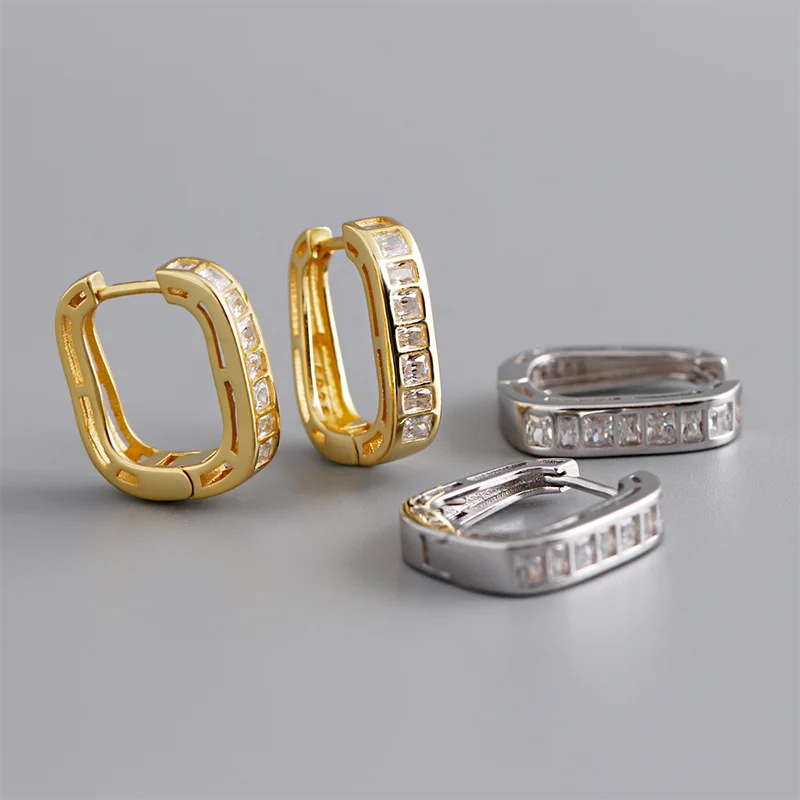 Különleges ragyogó ezüst fülbevaló - Eyla Jewelry