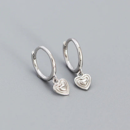 Letisztult szivecskés ezüst fülbevaló - Eyla Jewelry