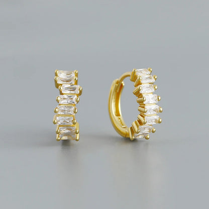 Hullámzó kristályos ezüst fülbevaló - Eyla Jewelry