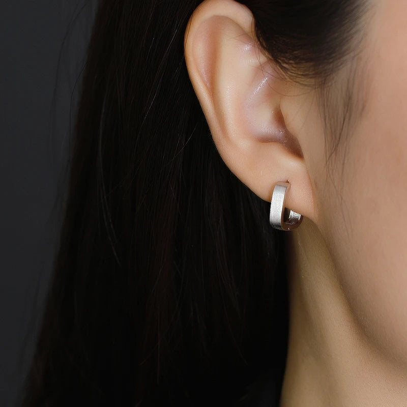 Csiszolt négyszögletű ezüst fülbevaló - Eyla Jewelry