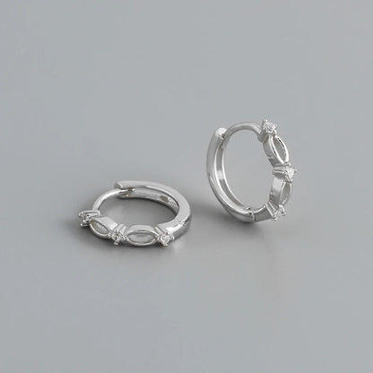 Királynői ragyogó ezüst fülbevaló - Eyla Jewelry