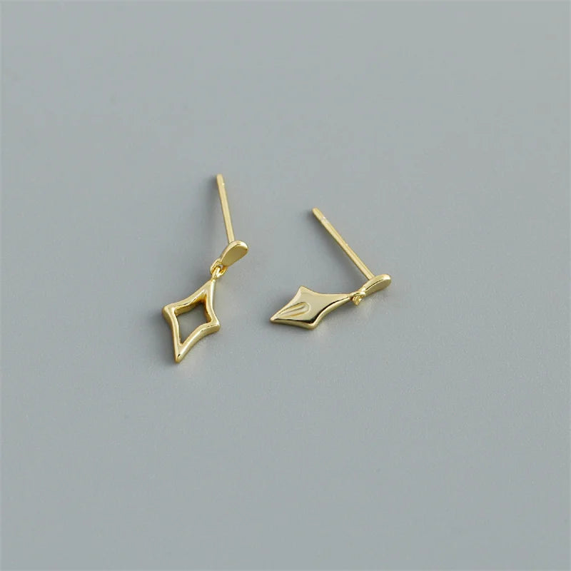 Csillagos ezüst fülbevaló