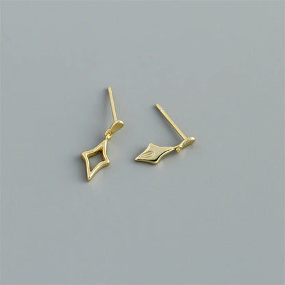 Csillagos ezüst fülbevaló