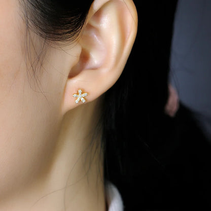 Ragyogó virág ezüst fülbevaló