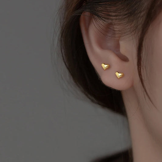 Minimalista kicsi szív ezüst fülbevaló - Eyla Jewelry