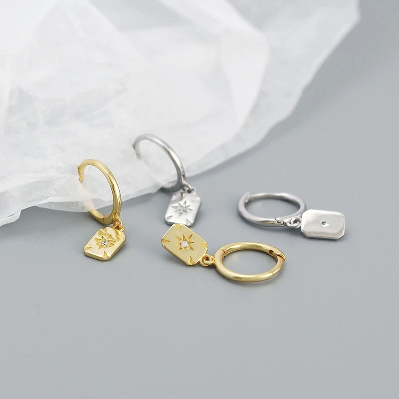 Lapos ragyogó ezüst fülbevaló - Eyla Jewelry