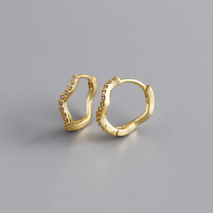 Hullámos ragyogás ezüst fülbevaló - Eyla Jewelry