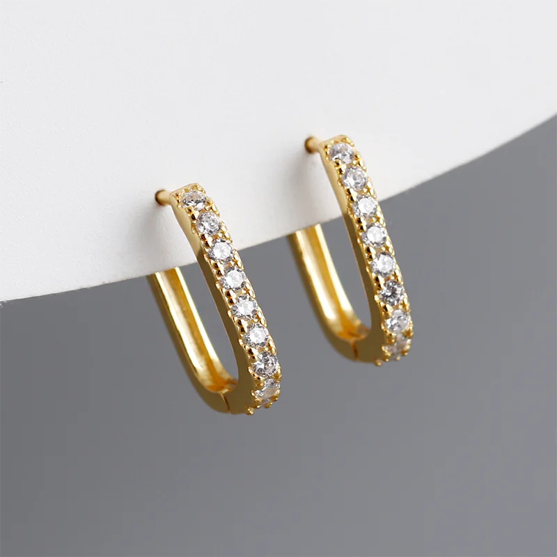 Ragyogó ovális ezüst fülbevaló - Eyla Jewelry