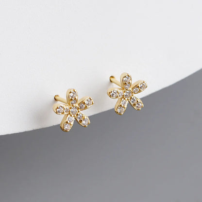 Ragyogó virág ezüst fülbevaló